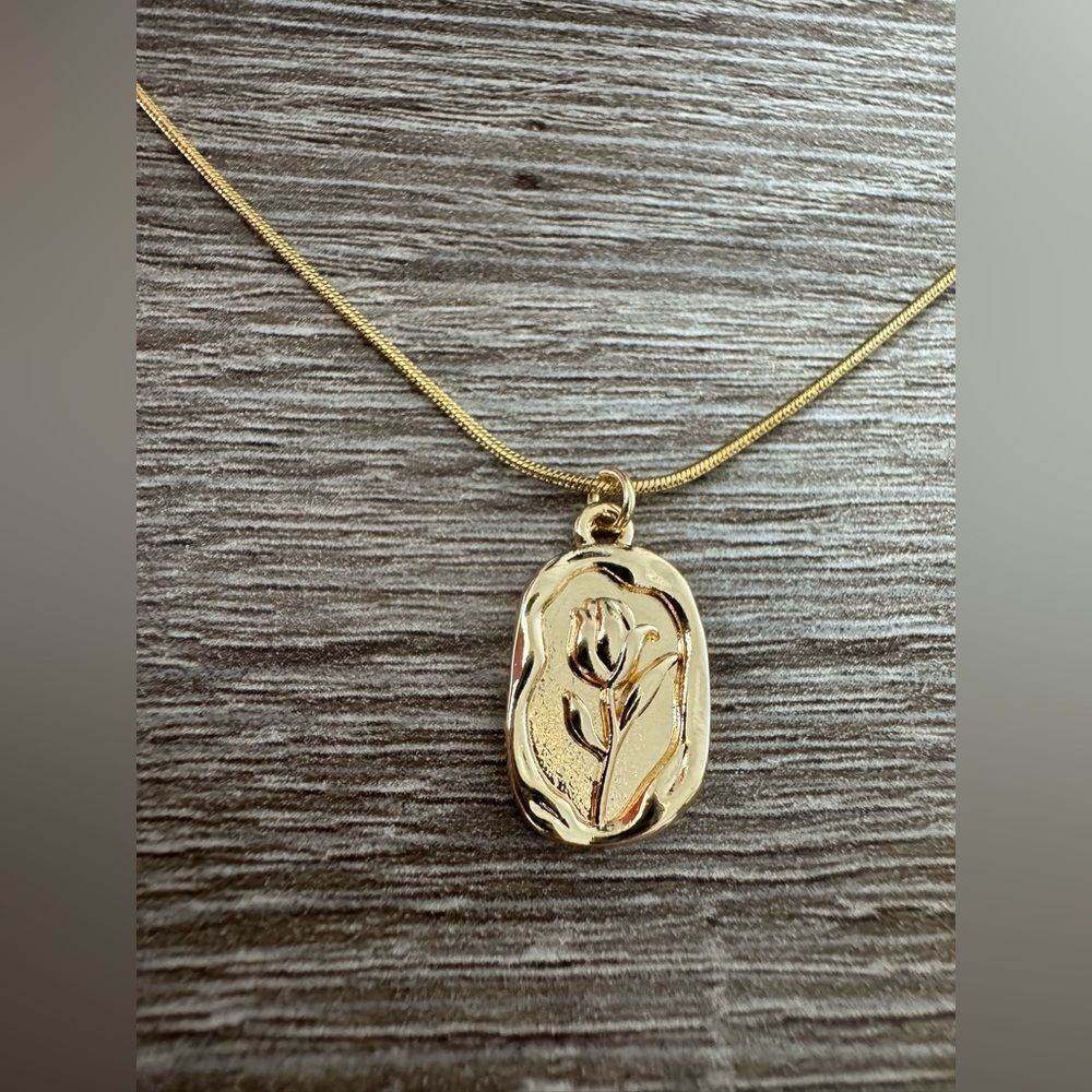 Gold rose Necklace N839 - Picture 4 of 6